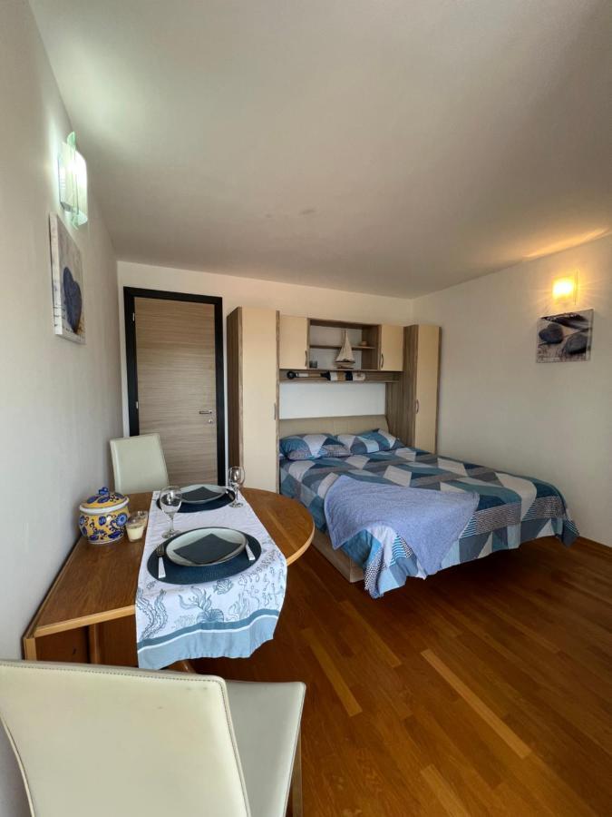 Apartman Center Omiš Екстериор снимка